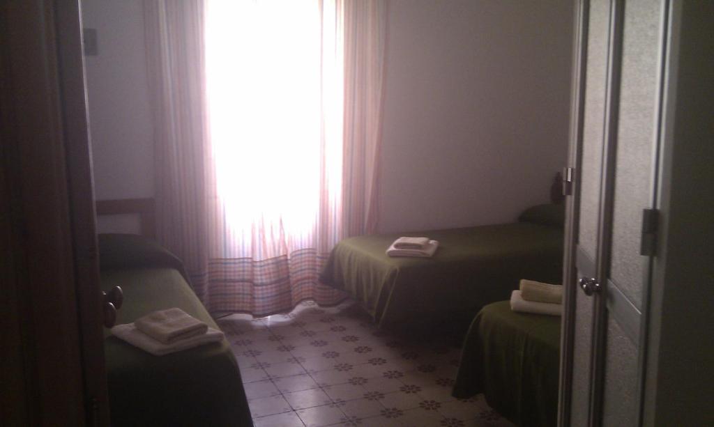 Hostal Union Campana Sevilla Rum bild