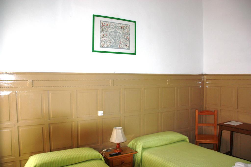 Hostal Union Campana Sevilla Exteriör bild