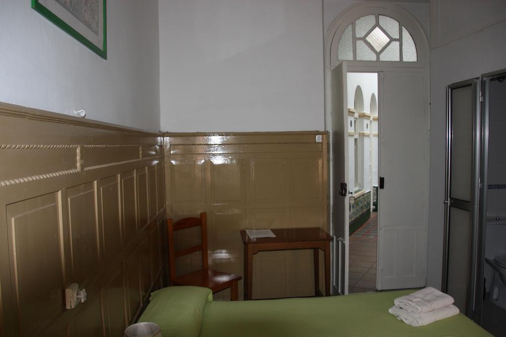 Hostal Union Campana Sevilla Exteriör bild
